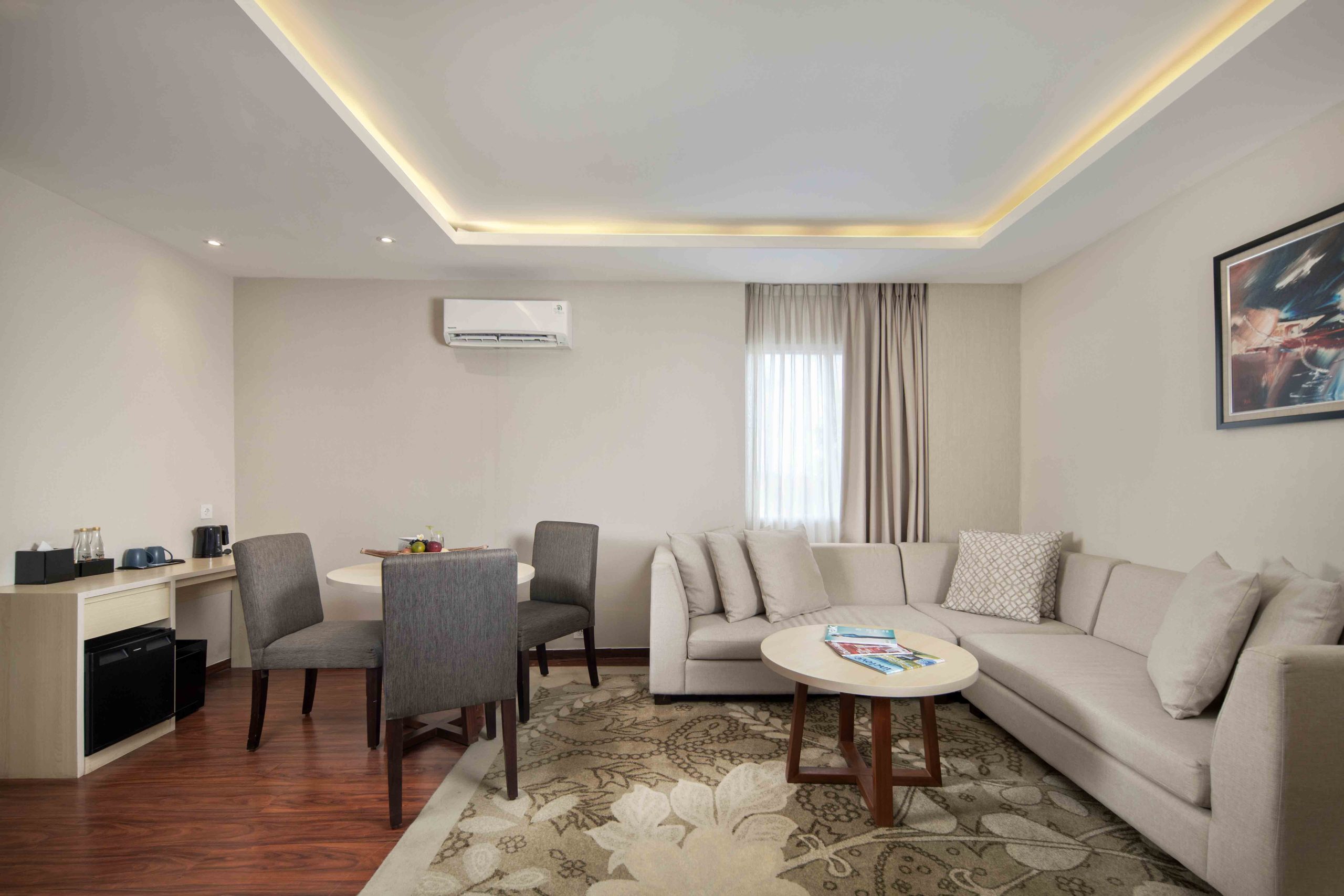 Suite 5